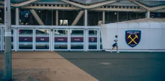 Paco Jémez y el West Ham agitan la Premier image
