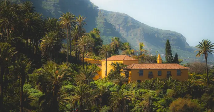 Serie Oasis Netflix y los rincones de Tenerife Serie Oasis Netflix y los rincones de Tenerife image