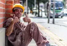 Absentismo laboral y el dato que preocupa a España Absentismo laboral y el dato que preocupa a España image