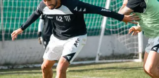 Betis emociona con su segunda equipación solidaria image