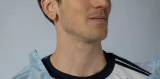 Camiseta España y el gesto de Bardem en el partido image