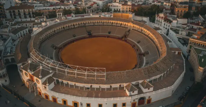 Cartel toros hoy Sevilla para vivir una gran tarde Cartel toros hoy Sevilla para vivir una gran tarde image