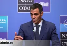 Sánchez critica a Feijóo por sus opiniones sobre bajas laborales y dependientes