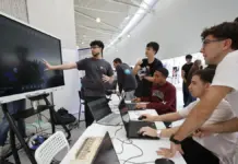 Ampliación en la FP de Extremadura: ¡Cursos de especialización en videojuegos y vehículos eléctricos!