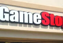 El CEO de GameStop no le teme al fin de los juegos físicos. Descubre por qué