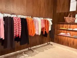 Zara lanza etiquetas accesibles para personas con discapacidad visual
