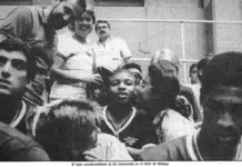 La asombrosa visita de Tyrone Bogues a Málaga: el jugador más bajo en la historia del baloncesto