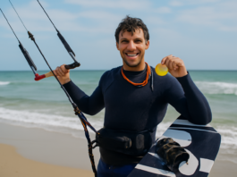 Rafa Montero, campeón de España de freestyle kiteboarding