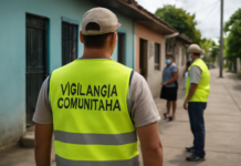 Vigilancia comunitaria para combatir brotes en El Salvador