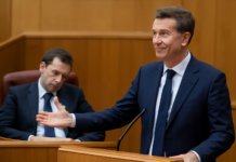 Feijóo ausente en votaciones: Puente ironiza al líder del PP