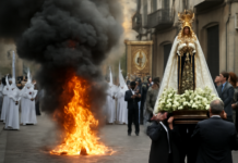 Incendio por bengala interrumpe procesión de Virgen del Carmen (54 caracteres)