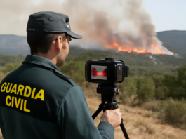 Guardia Civil combate fuego con cámaras térmicas y drones en Cinco Villas (Video)