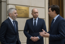Marlaska y portavoz del Gobierno visitan embajada de Marruecos durante crisis migratoria en Ceuta