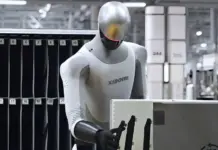 Xiaomi presenta su robot humanoide en la fábrica de coches: ¡Ya listo para dejar de ser becario!