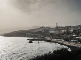 Estrecho de Ormuz baja el petróleo y cambia el mercado image