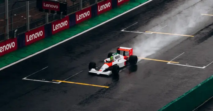 Lewis Hamilton busca remontar en Barcelona con estilo Lewis Hamilton busca remontar en Barcelona con estilo image