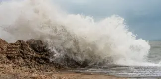 Aemet Malaga alerta por lluvias y oleaje en la costa image