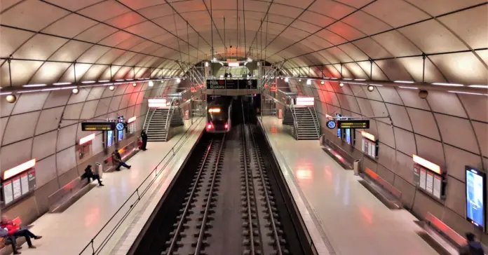 Metro Bilbao mejora hoy y reduce los retrasos Metro Bilbao mejora hoy y reduce los retrasos image