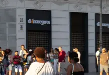 Morrissey cancela en Valencia y enciende la polémica Morrissey cancela en Valencia y enciende la polémica image