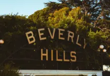 Rihanna conmociona Beverly Hills tras el tiroteo Rihanna conmociona Beverly Hills tras el tiroteo image