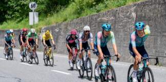 Tadej Pogacar domina el Tour y calla a sus críticos image