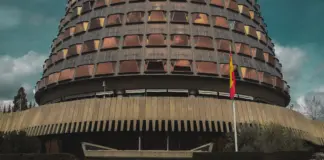 josé luis rodríguez zapatero y el caso Plus Ultra image