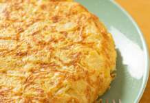 Blanca Suárez revela su truco para una tortilla perfecta Blanca Suárez revela su truco para una tortilla perfecta image