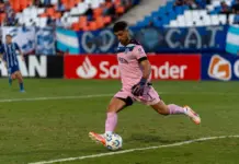 Carlos Espí dio la sorpresa y explicó el plan de Mou Carlos Espí dio la sorpresa y explicó el plan de Mou image