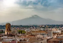 Vuelos en Sicilia tras el caos del Etna Vuelos en Sicilia tras el caos del Etna image