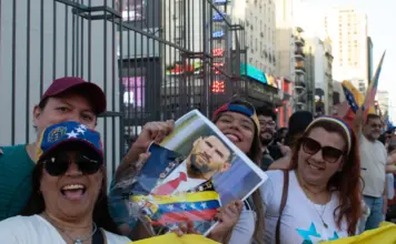 Presidente de Venezuela quién es y cómo llegó al poder image