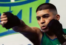 Boxeador Prichard Colón y su historia conmueve image