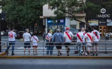 Posiciones de River Plate contra Argentinos Juniors y claves image