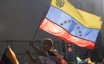 donald trump maduro y su nueva ofensiva política image