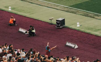 West Ham vs Charlton, claves del duelo y su gran ambiente image