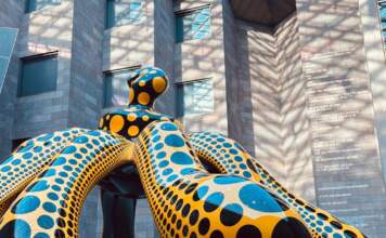 Yayoi Kusama muere a los 97 años y deja un legado único image