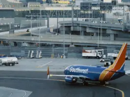 Accidente avión Nueva York conmociona a LaGuardia Accidente avión Nueva York conmociona a LaGuardia image
