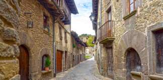 Batalla campal en Lleida deja tres heridos image