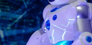 Benita y los robots del futuro que ya sorprende image