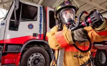 Bombero y el oficio que sigue ganando respeto image