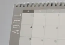Calendario laboral 2027 en Galicia con dos festivos Calendario laboral 2027 en Galicia con dos festivos image