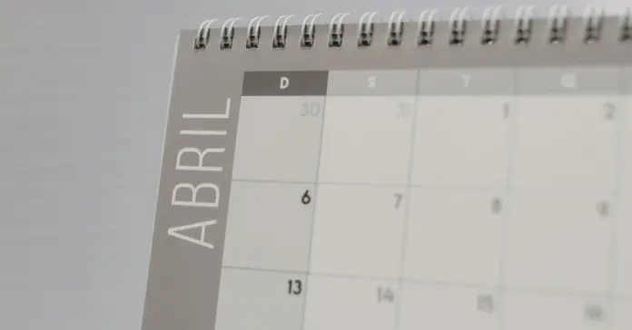 Calendario laboral 2027 en Galicia con dos festivos Calendario laboral 2027 en Galicia con dos festivos image