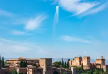 earthquake en Granada sacude Málaga y deja daños image