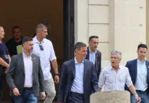 El Gobierno presiona al PP con la Fiscalía por menores de Ceuta