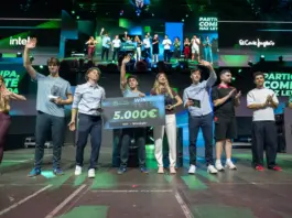 Un alicantino opositor a bombero gana el título del mejor gamer de España