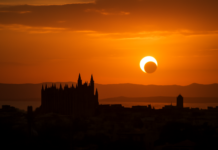 El atardecer mágico tras el eclipse en Palma