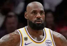 LeBron James, acusado de fingir una llamada en un hotel