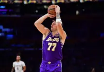 Doncic reúne a los Lakers en Eslovenia para iniciar una nueva era