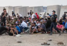 Ceuta activa un operativo para desalojar a 4.000 migrantes
