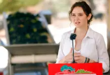 Ayuso insiste sobre el ático y dice que está en venta chao pescao