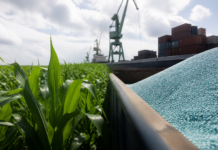 Mark Carney evita entrar en la guerra de los fertilizantes